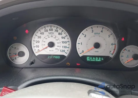 2006 Chrysler Town & Country Touring from USA, damaged, VIN 2A4GP54L06R720094